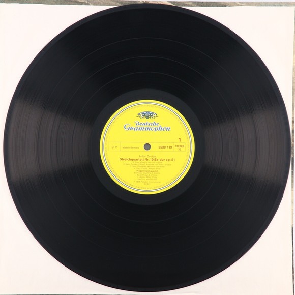 Antonín Dvořák, Prager Streichquartett String Quartets No. 8 & No. 10 LP Record - Picture 5 of 11